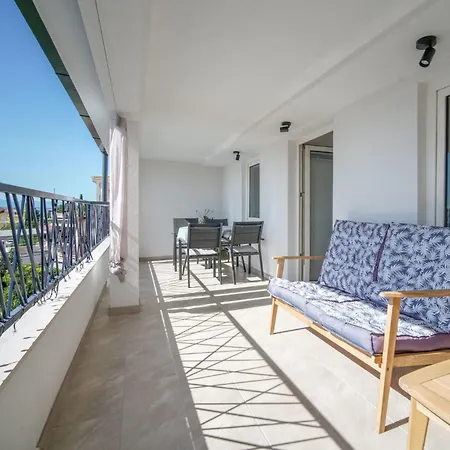 Bruno By Interhome Apartman