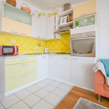 Bruno By Interhome Selce