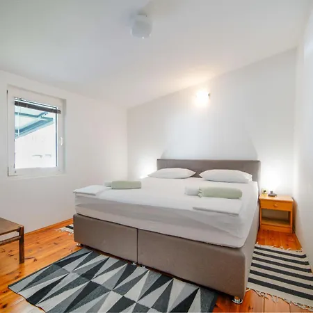 Bruno By Interhome Selce