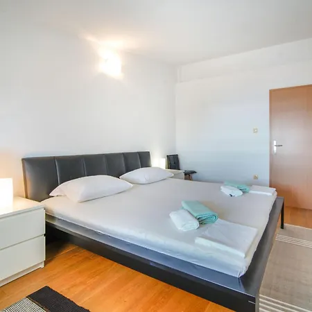 Apartman Bruno By Interhome *