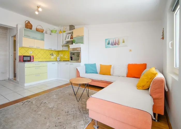 Bruno By Interhome *