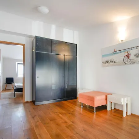 Apartment Bruno By Interhome