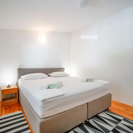 Bruno By Interhome *