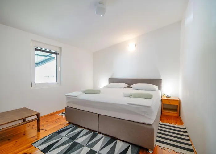 Bruno By Interhome Selce